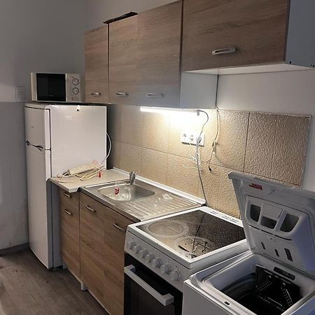 Fantomas*** N3 City Center Apartments 2 Bedroom + Living Room Apartment سزومباثيلي المظهر الخارجي الصورة